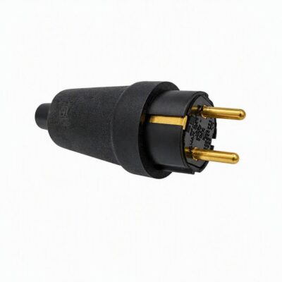 دوشاخه صنعتی JE مدل 16A/250V با پین ارت | بدنه PVC ضدضربه، مناسب کارگاه‌های صنعتی و تجهیزات سنگین